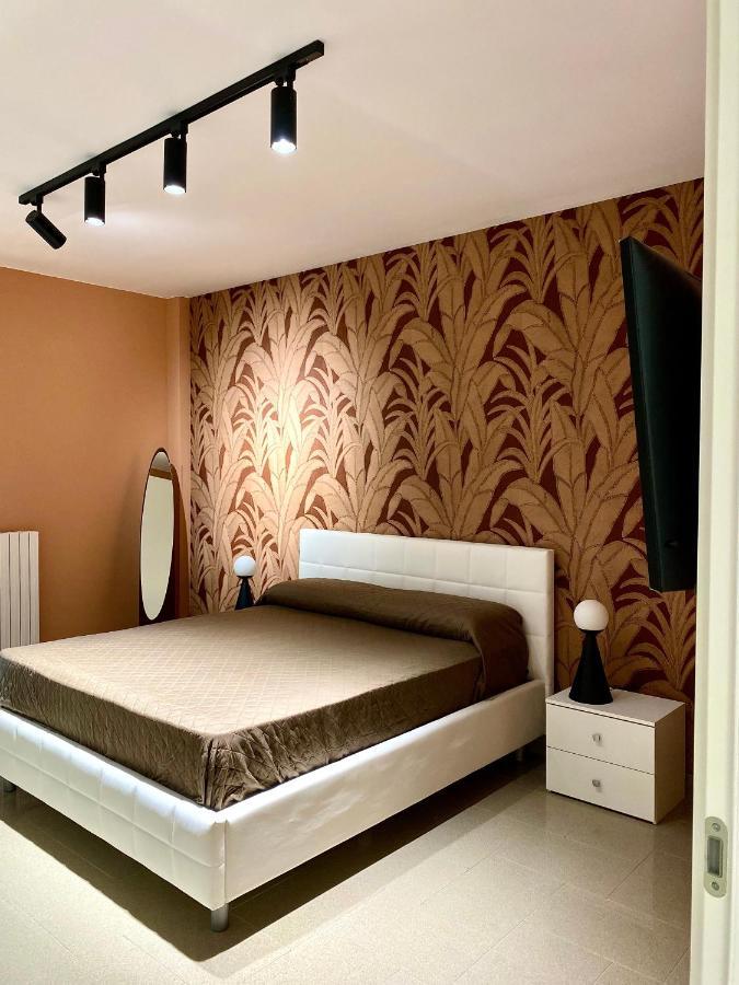 Bella Luna Apulian Living - Puglia Mia Apartments Монополи Экстерьер фото